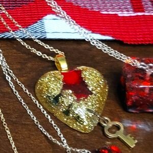 Valentine's Day Red Heart Rose with Golden Sparkles in Resin and Golden Key NWT
